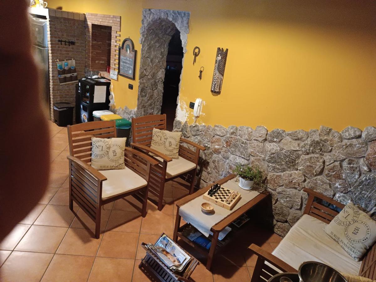 Casa Vacanze Noemi Riposto ภายนอก รูปภาพ